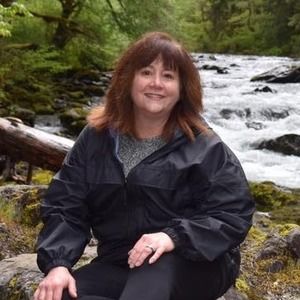 Meet your Posher, Candy